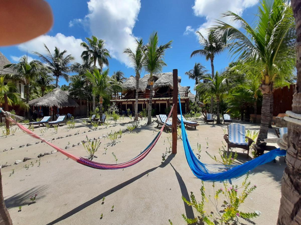 Beach Guesthouse Holbox Apartments & Suites Exterior photo